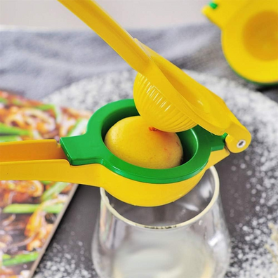 Thinka® 2-in-1 Lemon Lime Squeezer